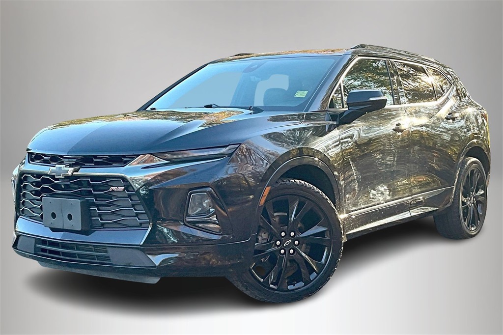 2022 Chevrolet Blazer RS photo 2