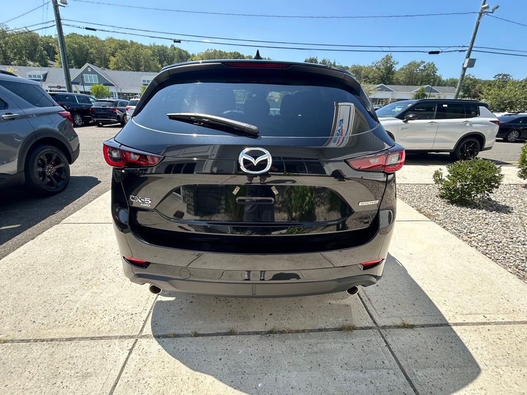 2024 Mazda CX-5 2.5 S Preferred photo 2