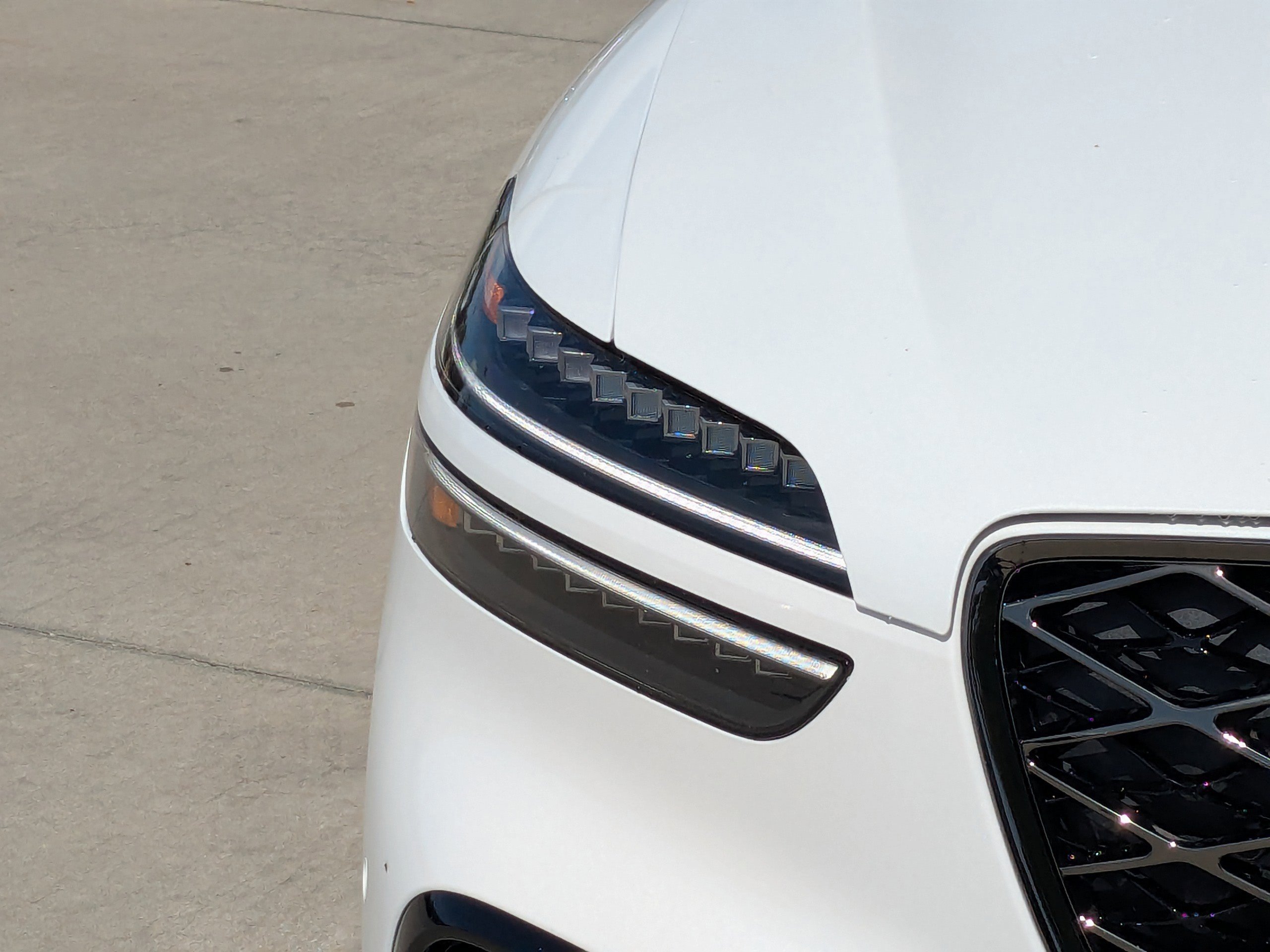 2026 Genesis GV70 3.5T Sport Prestige photo 7