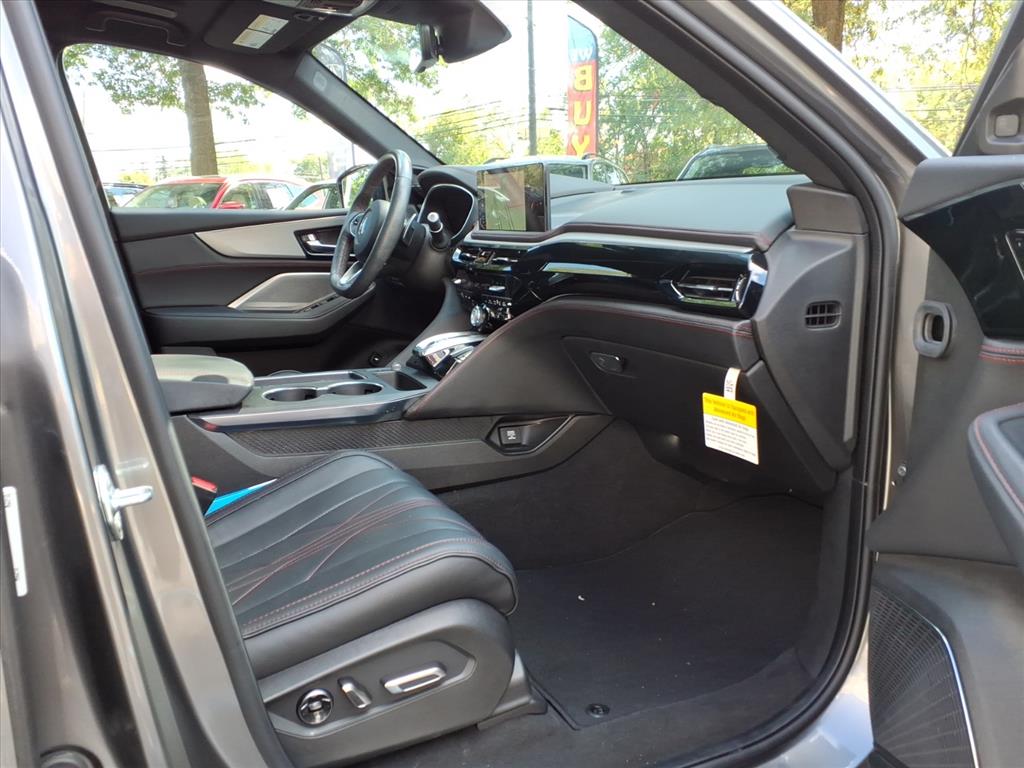 2025 Acura MDX SH-AWD A-Spec Advance photo 19