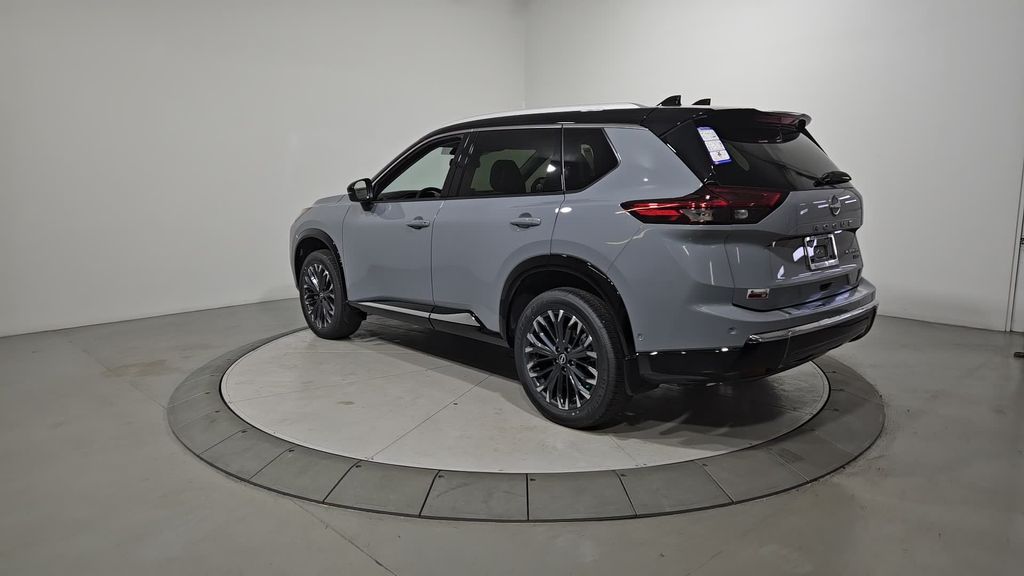 2025 Nissan Rogue Platinum photo 3