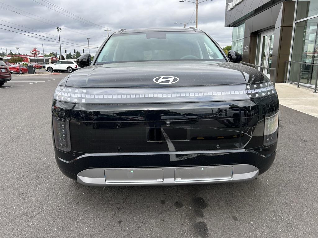 2026 Hyundai Ioniq Limited photo 2