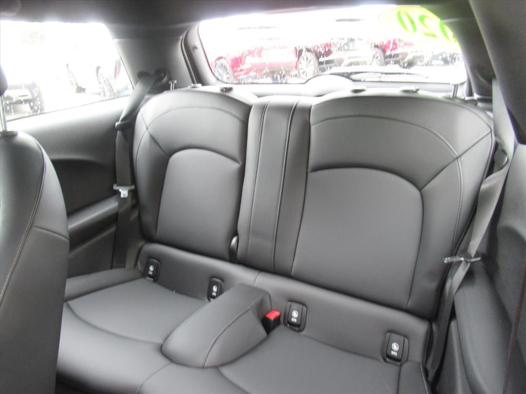 2020 Mini Cooper 2 Door Hardtop Oxford Edition photo 19
