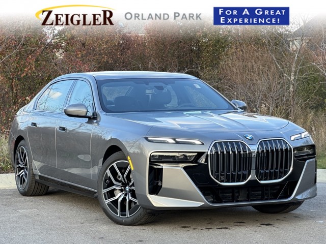2025 BMW 740i 740i xDrive