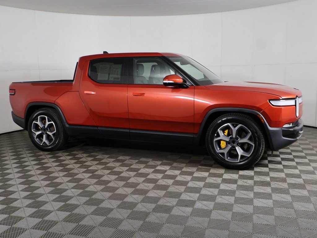 2022 Rivian R1T Adventure photo 10