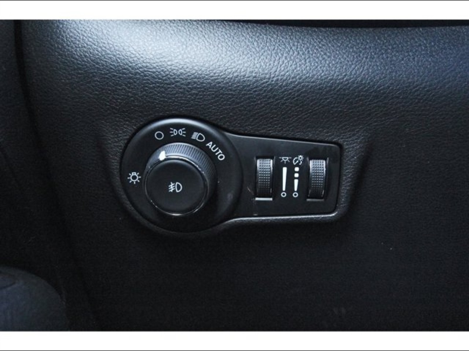 2024 Jeep Compass Trailhawk  at Robbins Nissan