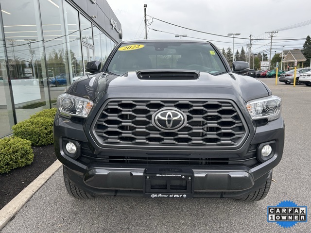 2022 Toyota Tacoma TRD Sport Double Cab V6 photo 3