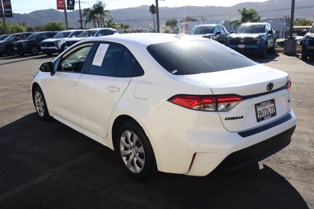 2023 Toyota Corolla LE photo 5