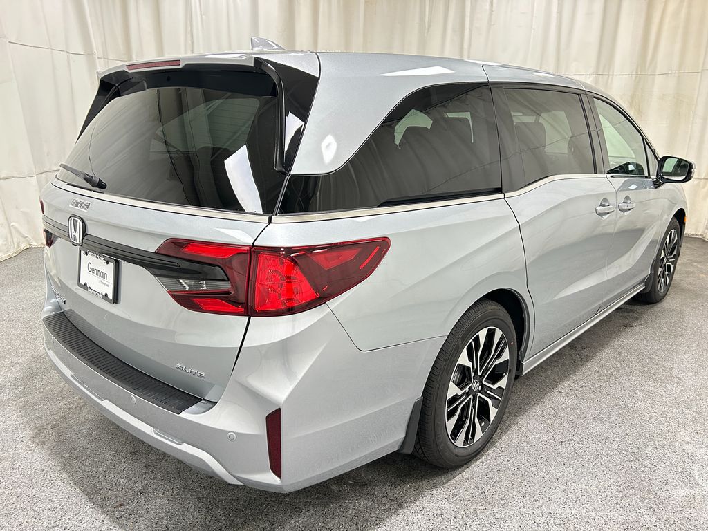 2026 Honda Odyssey Elite photo 7