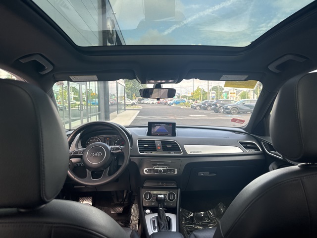 2017 Audi Q3 Premium photo 10