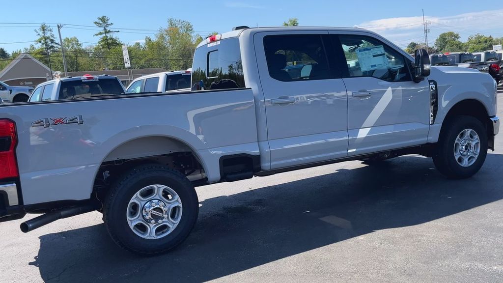 2026 Ford F-250 XLT photo 3