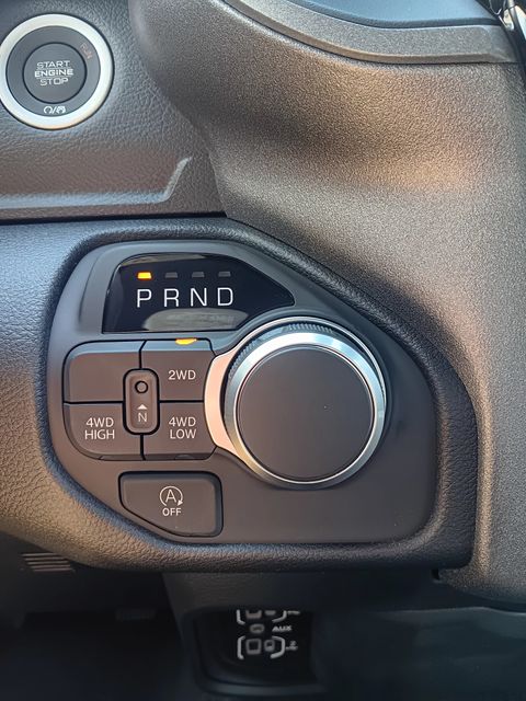 2025 Ram 1500 Tradesman photo 18
