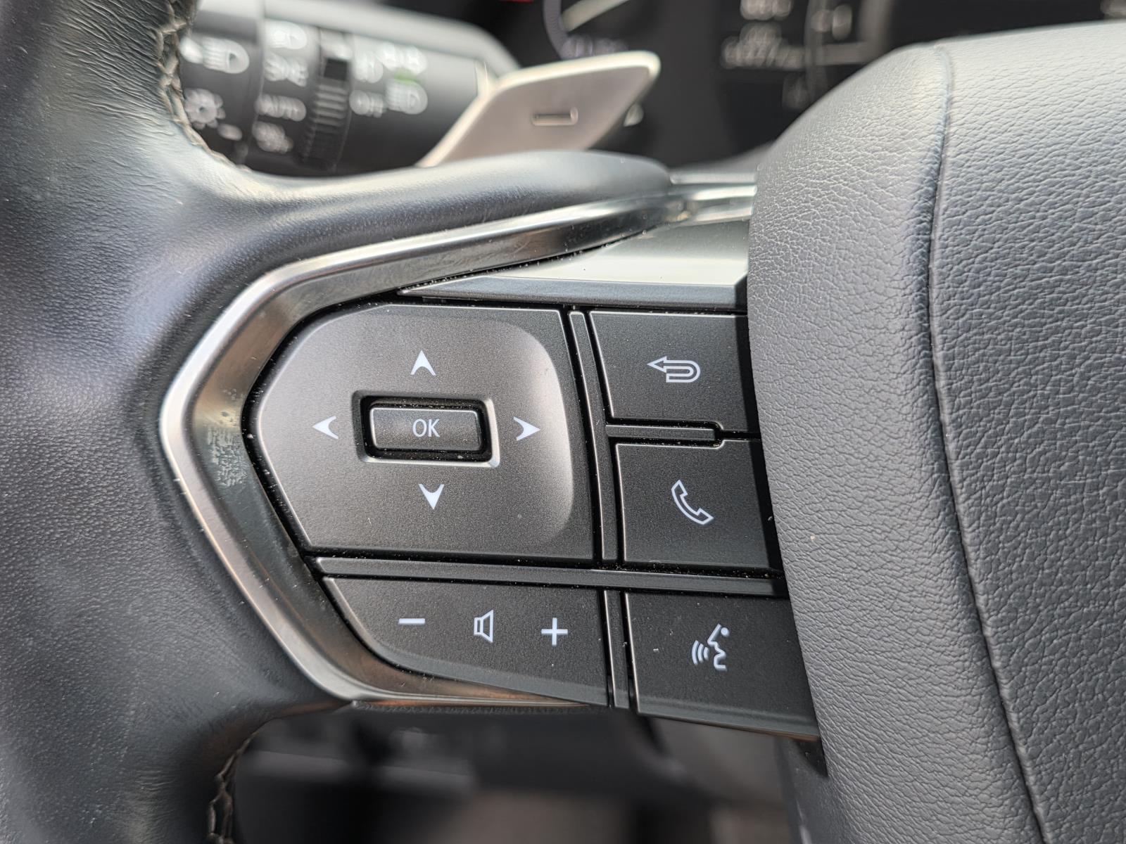 2022 Lexus LX 600 Luxury photo 31