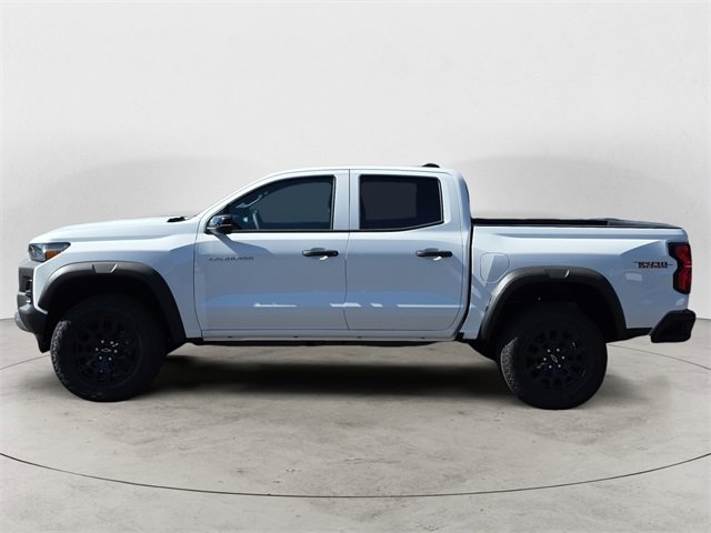 2026 Chevrolet Colorado Trail Boss photo 2