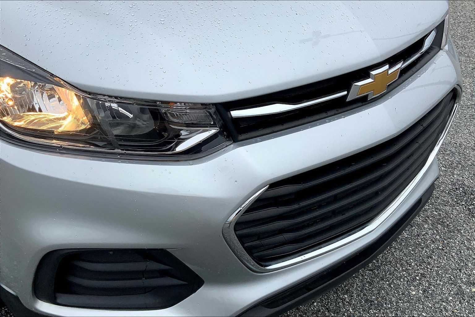 2021 Chevrolet Trax LS photo 26