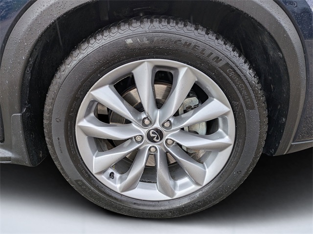 2019 Infiniti QX50 Luxe photo 10