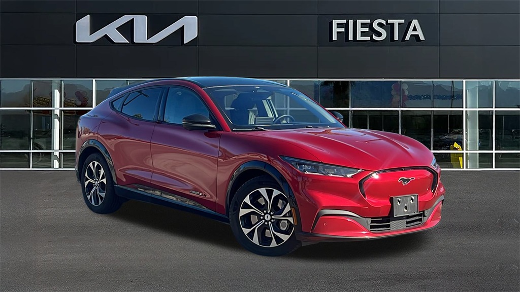 2021 Ford Mustang-Mach-e Premium's photo