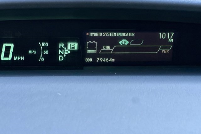 2015 Toyota Prius Three photo 24