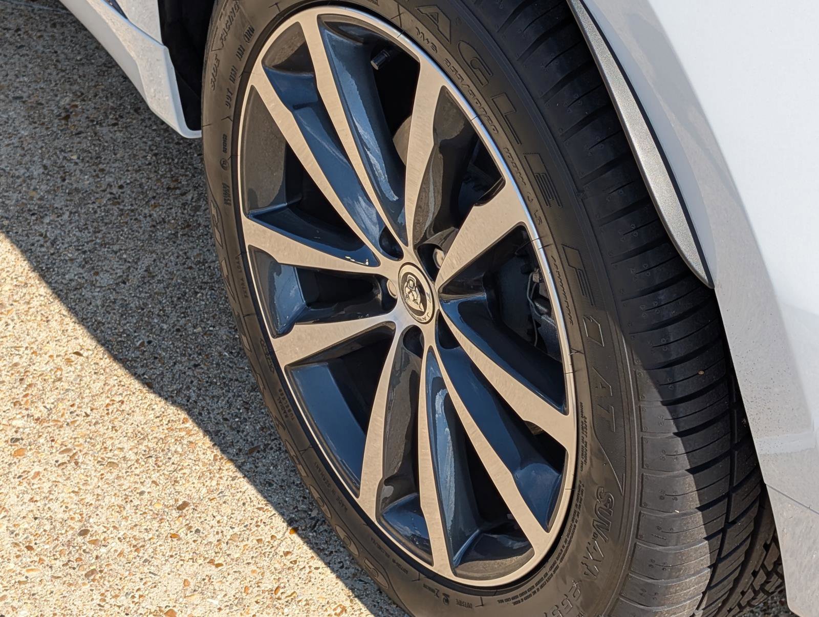 2026 Jaguar F-PACE P250 R-Dynamic S photo 8