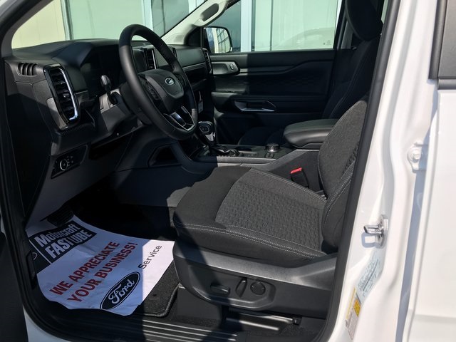 2025 Ford Ranger XLT photo 3