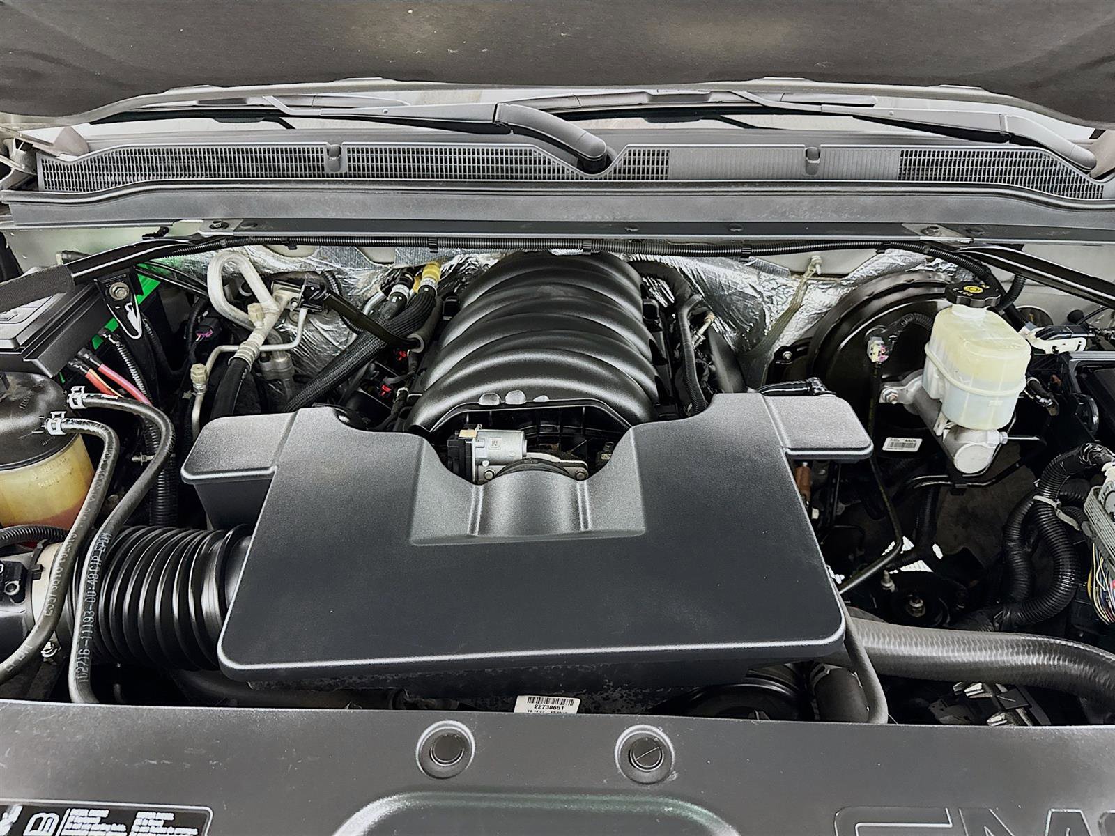 2017 Gmc Yukon SLT photo 29