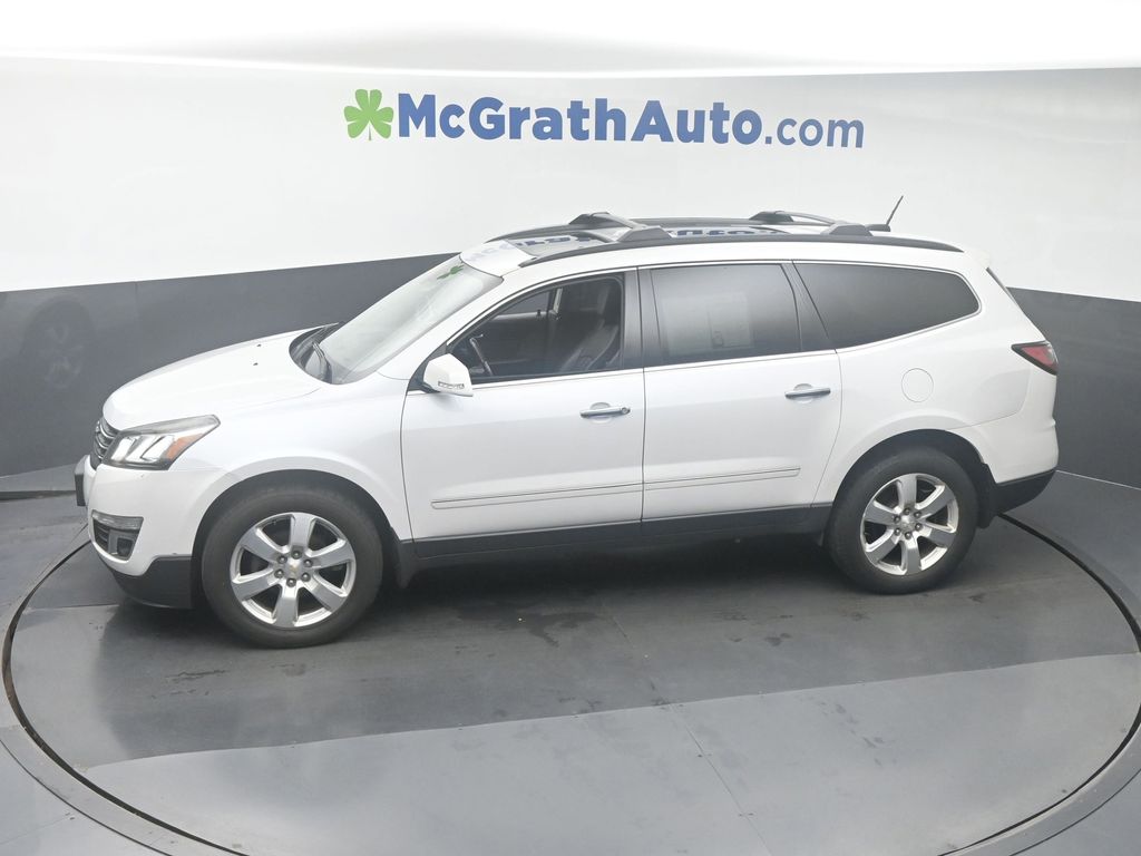 2017 Chevrolet Traverse Premier photo 14