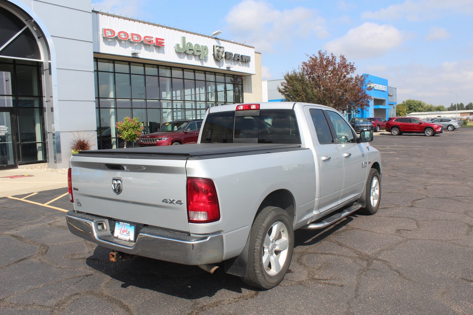 Used 2015 RAM Ram 1500 SLT with VIN 1C6RR7GT3FS687212 for sale in Luverne, Minnesota