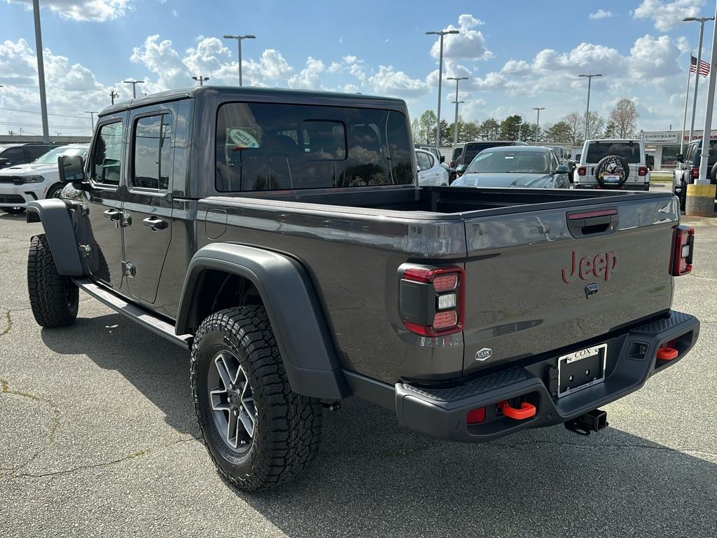 2025 Jeep Gladiator Mojave photo 4