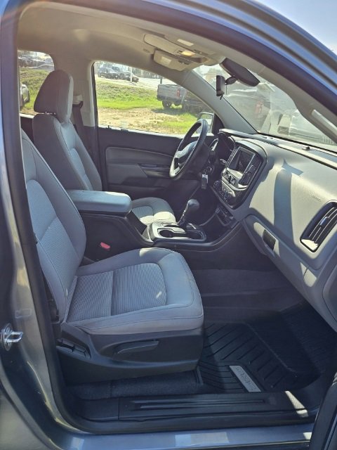 Driver Side Cab Corner For Ford F-450 Super Duty 2008-2016 - Standard/Crew Cab Replacement 17.6x5.5x9.8"