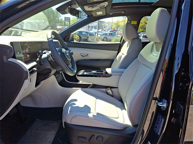 2025 Hyundai Tucson Hybrid Limited photo 9