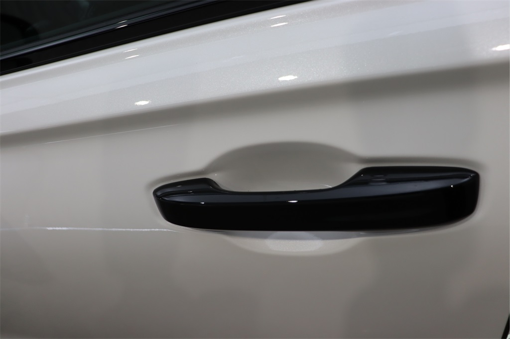 2026 Honda CR-V Hybrid photo 2