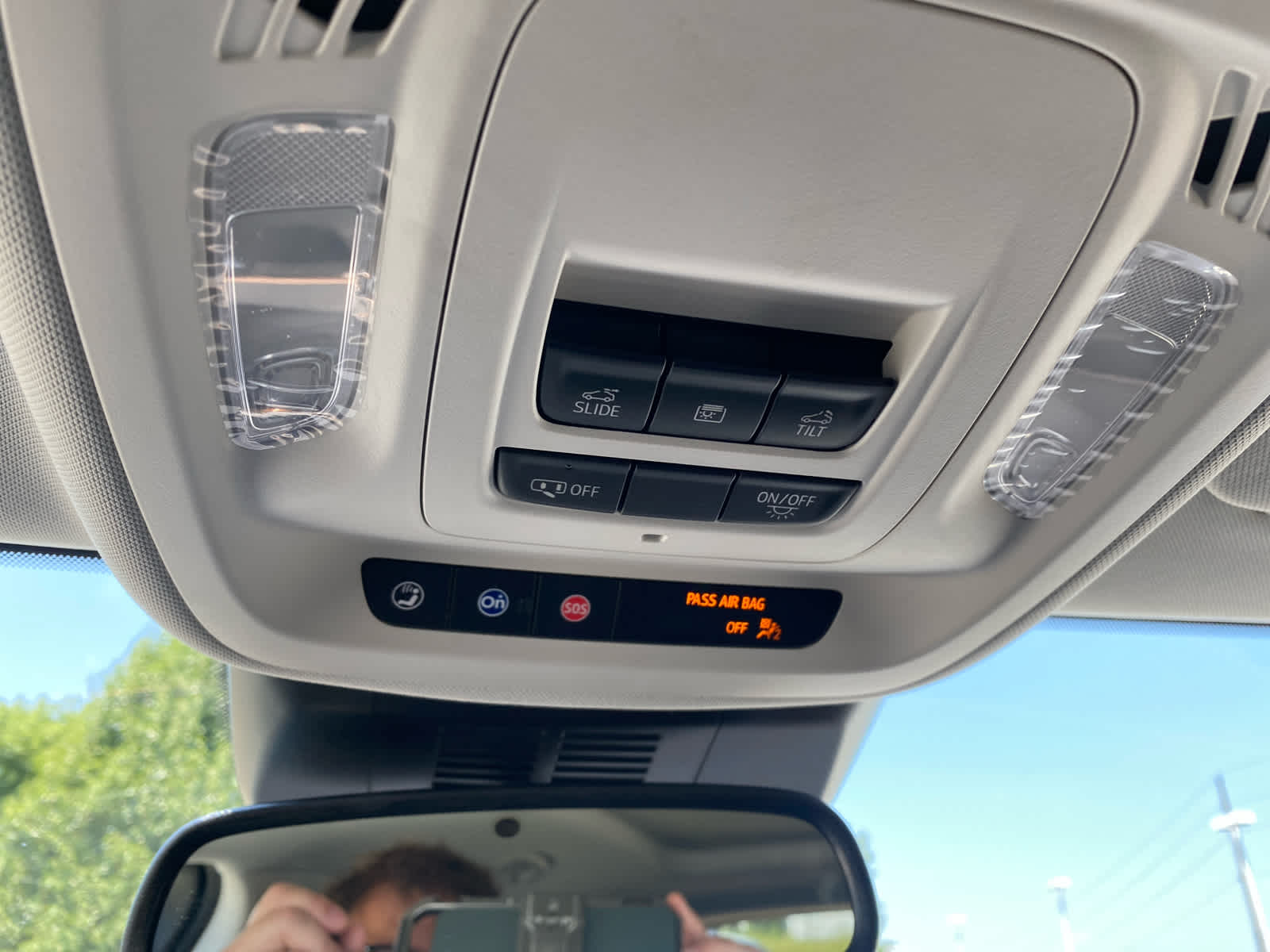 2025 Buick Envision Sport Touring photo 27