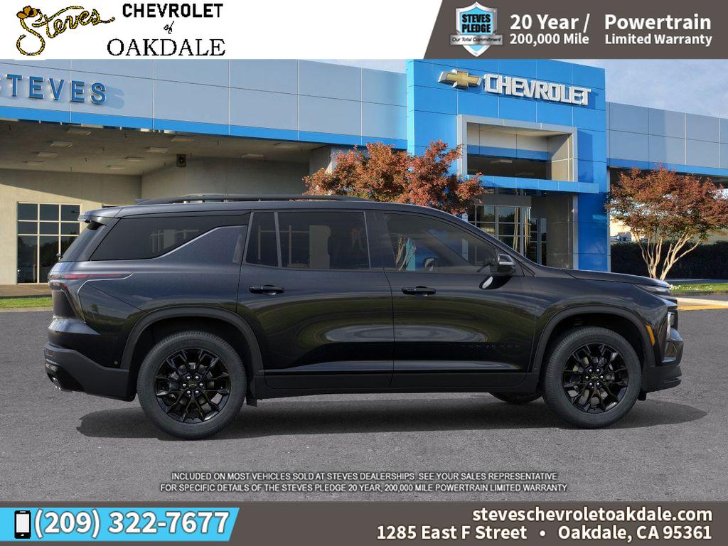 2025 Chevrolet Traverse photo 4