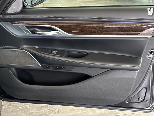 2022 Bmw 750Li photo 39