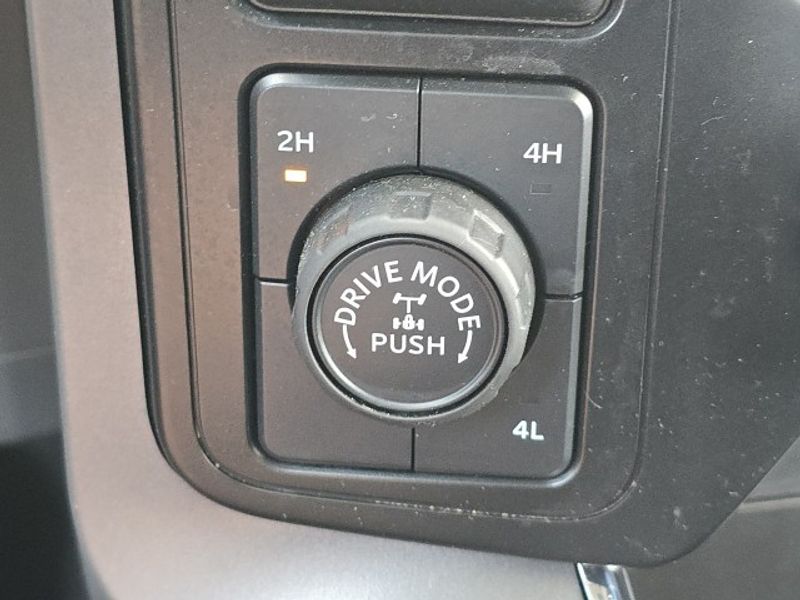 2024 Ford F-150 XLT photo 25