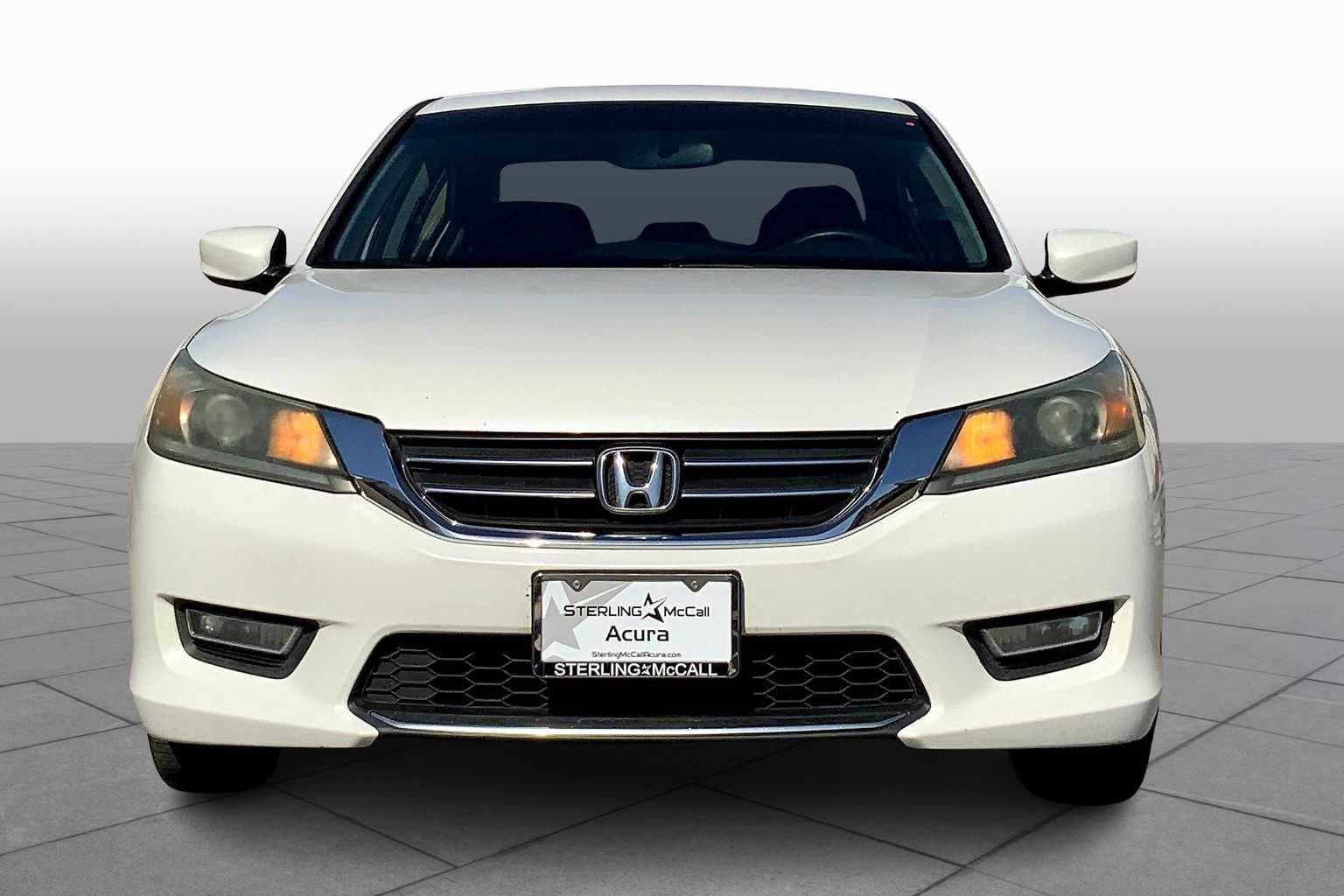 2013 Honda Accord Sport photo 3