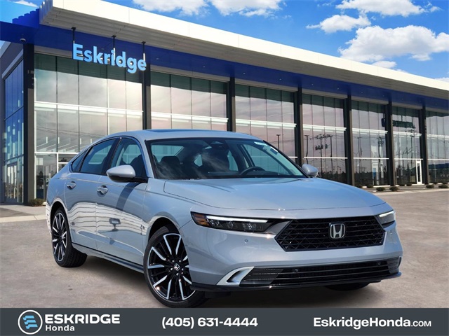 2025 Honda Accord Hybrid Touring's photo