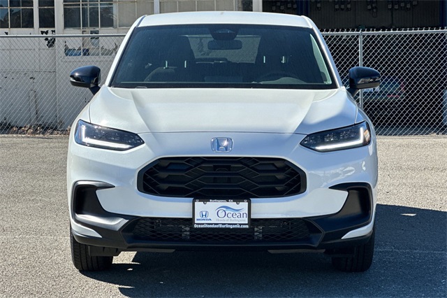 2025 Honda HR-V Sport photo 3