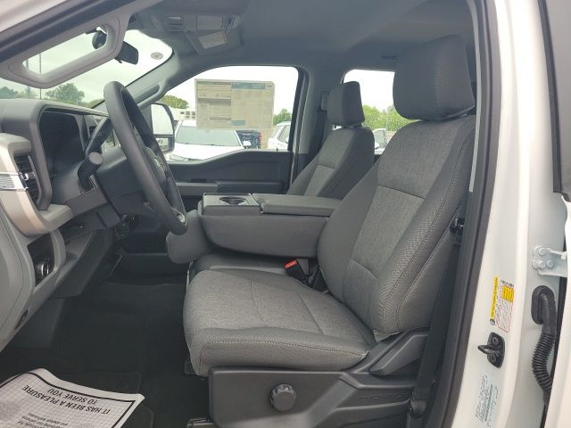 2026 Ford F-250 photo 13