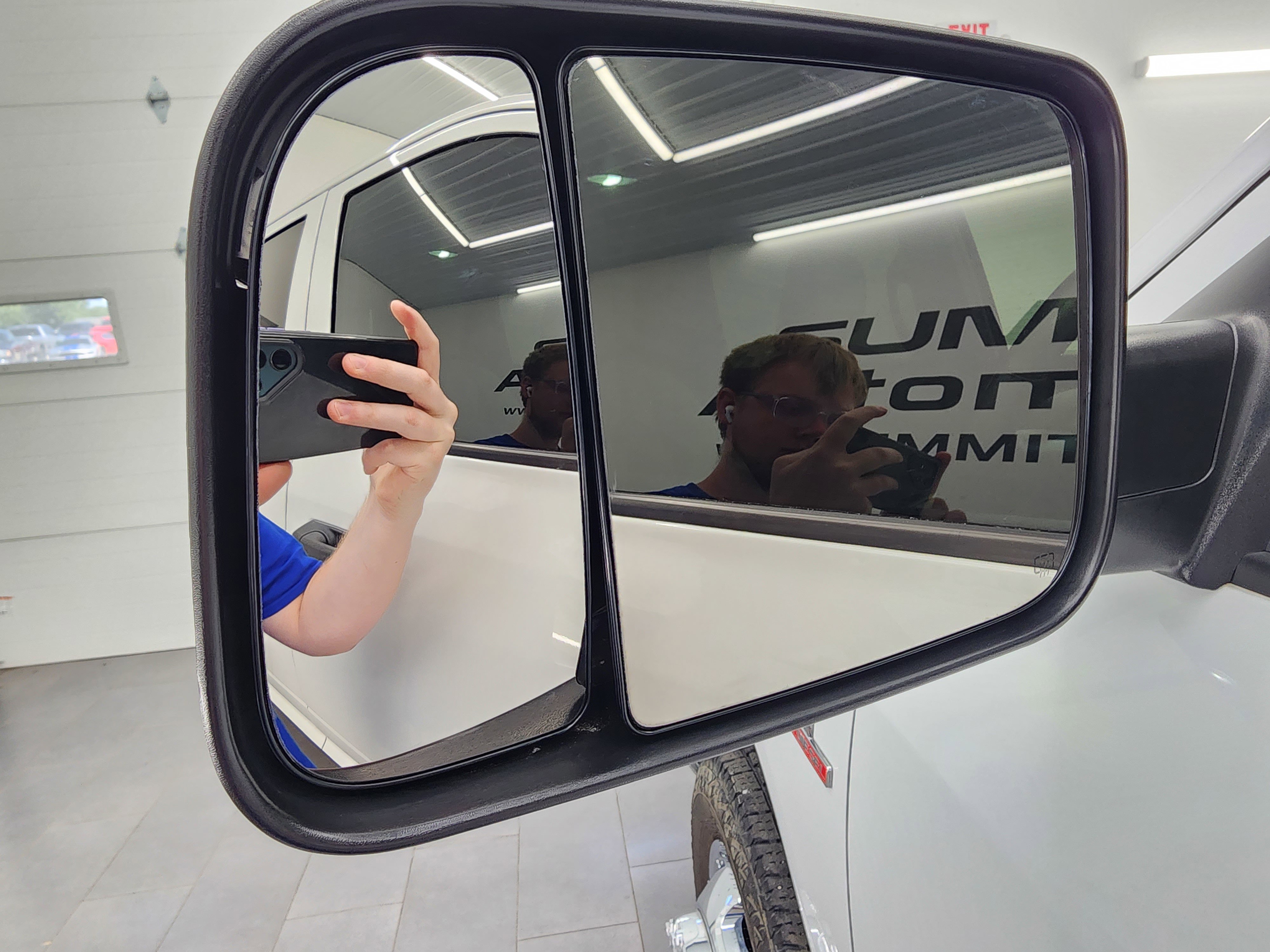 2022 Ram 3500 photo 15