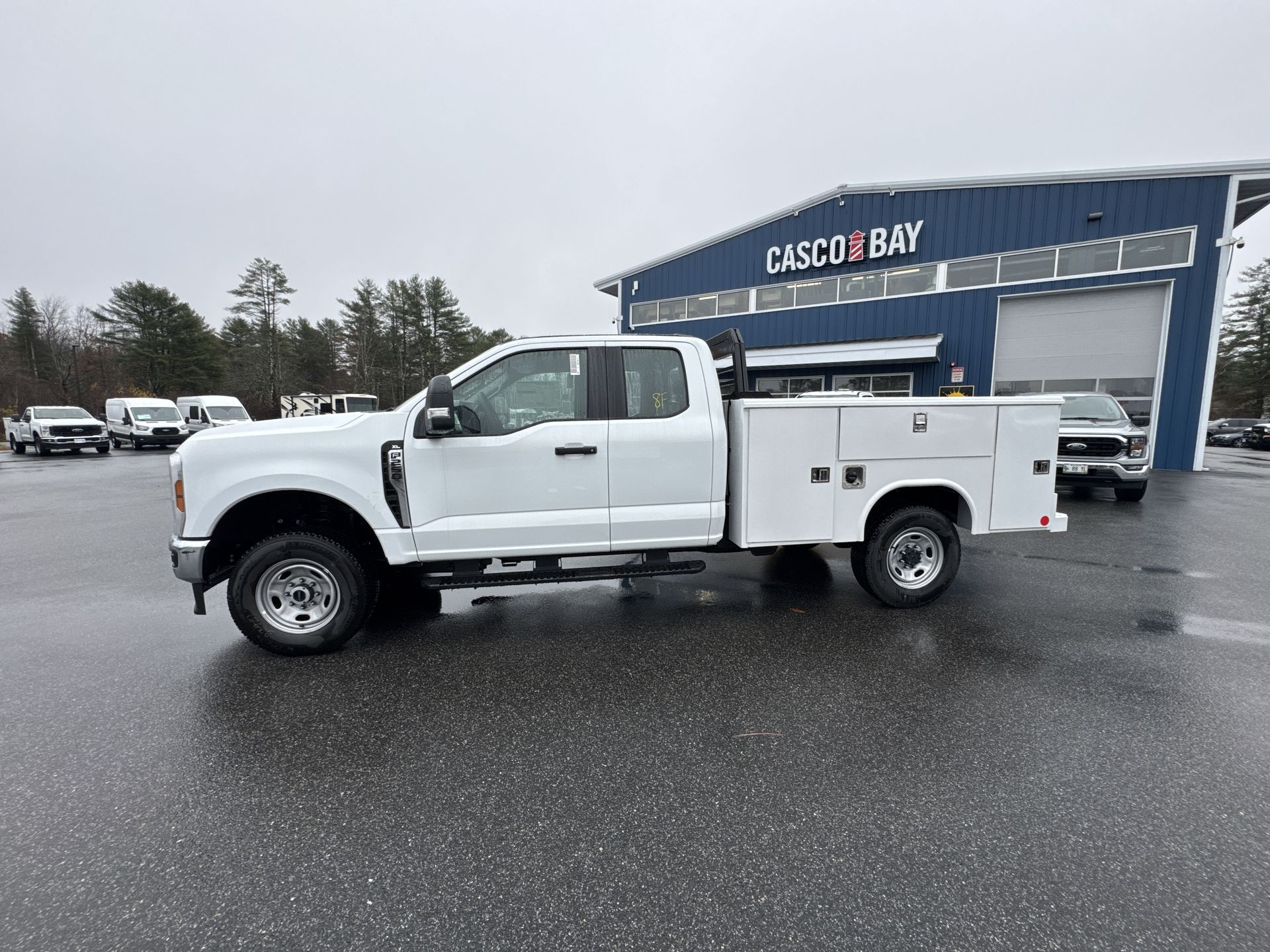 2026 Ford F-250 Super Duty XL's photo