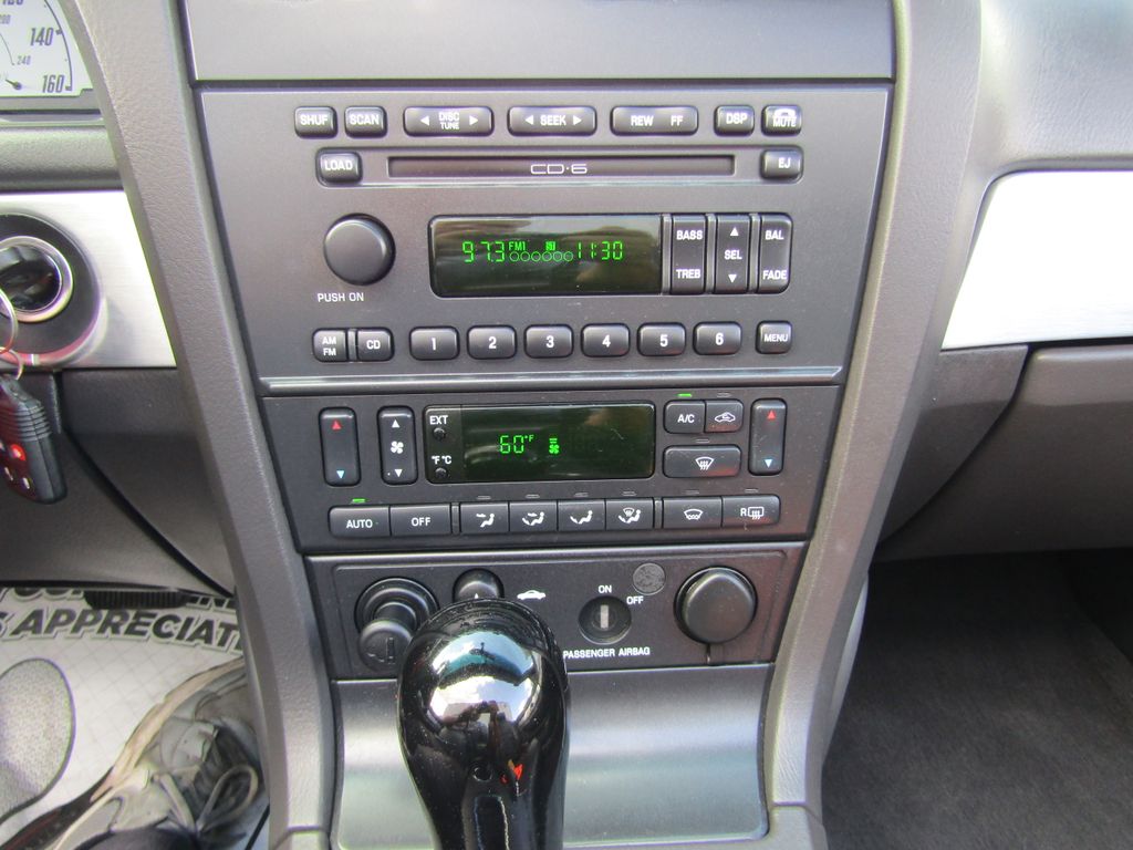 2002 Ford Thunderbird Base photo 32
