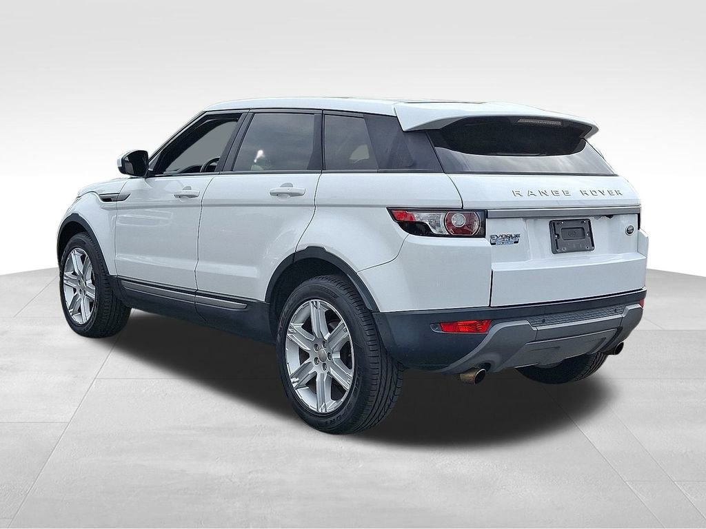 2015 Land Rover Range Rover Evoque Pure Plus photo 4
