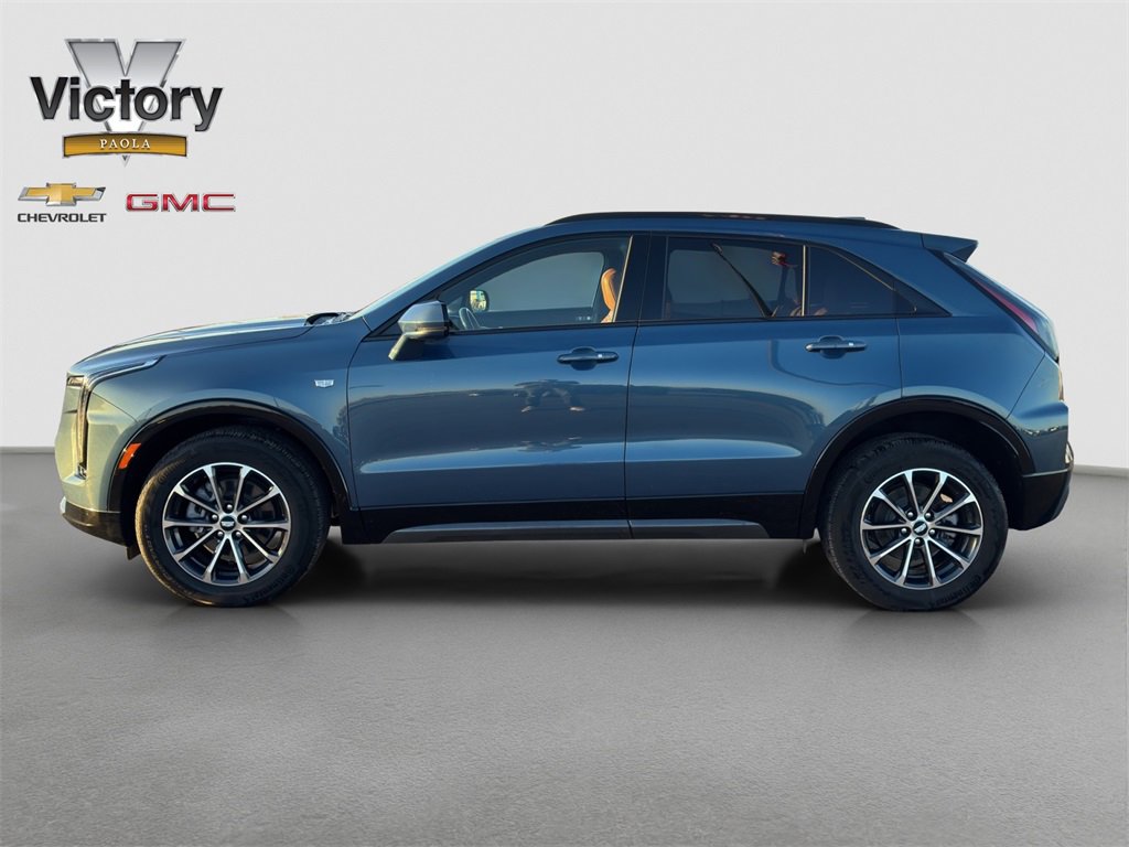 2024 Cadillac XT4 Sport photo 3