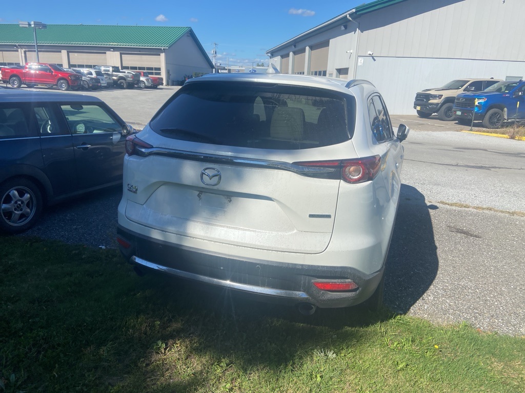 2023 Mazda CX-9 Signature photo 4