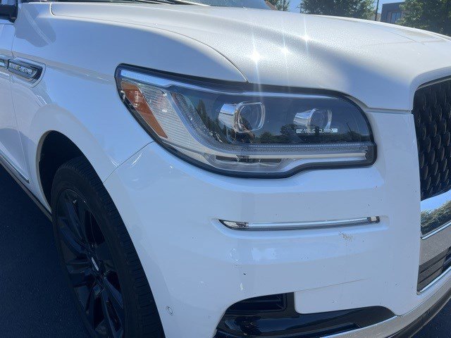 2023 Lincoln Navigator L photo 9