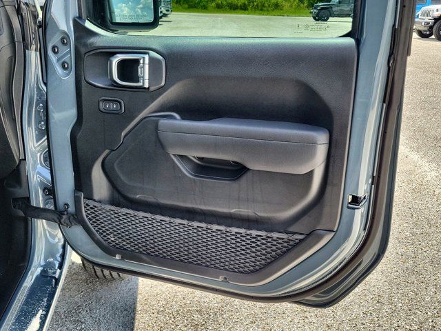 2025 Jeep Gladiator Sport S photo 40