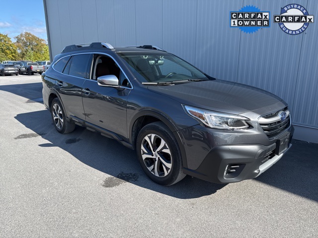 2022 Subaru Outback Touring's photo