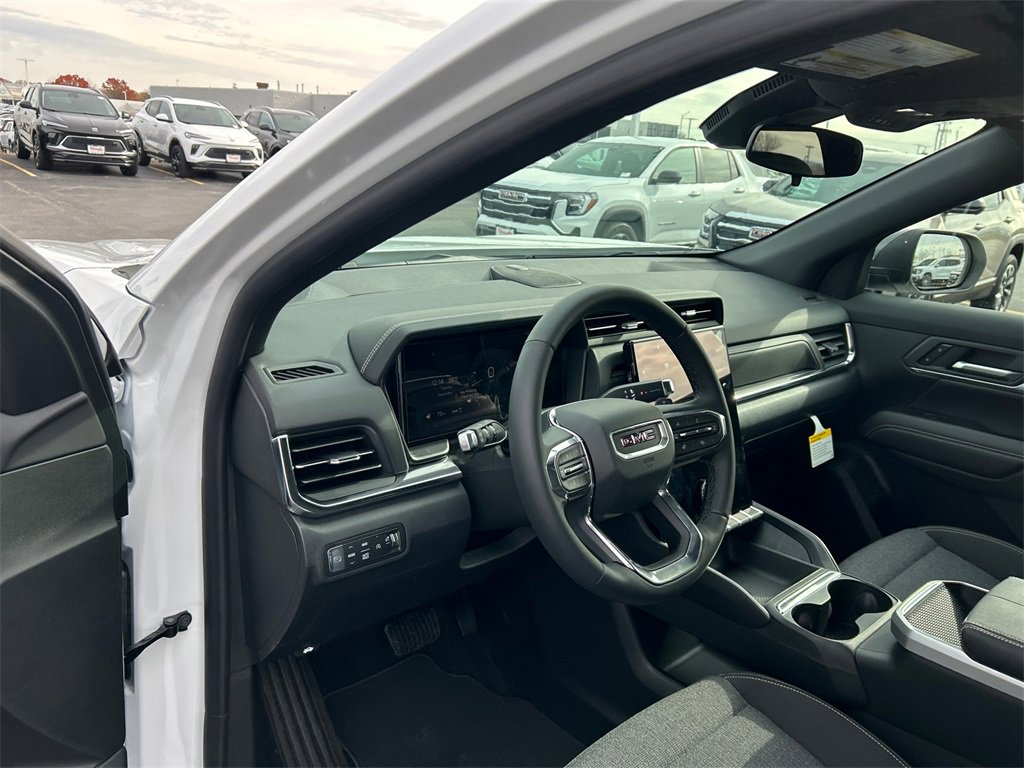 2026 GMC TERRAIN - Image 16