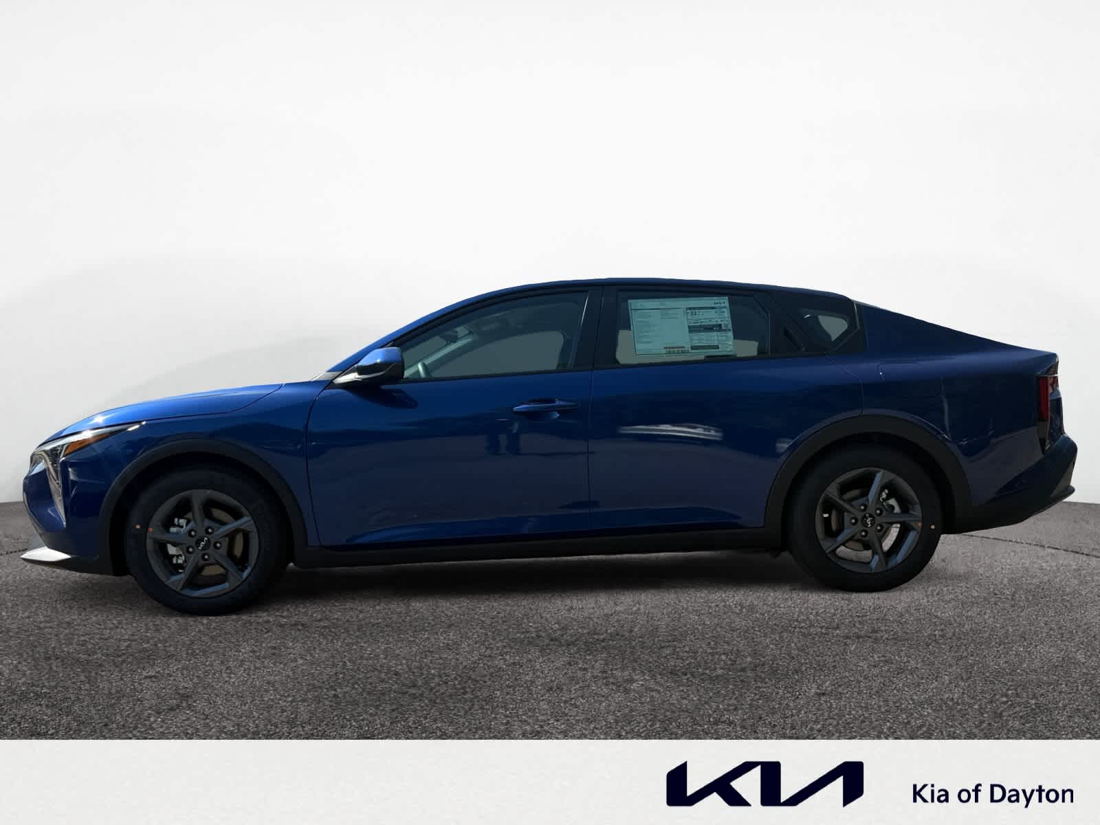 2025 Kia K4 LXS photo 2
